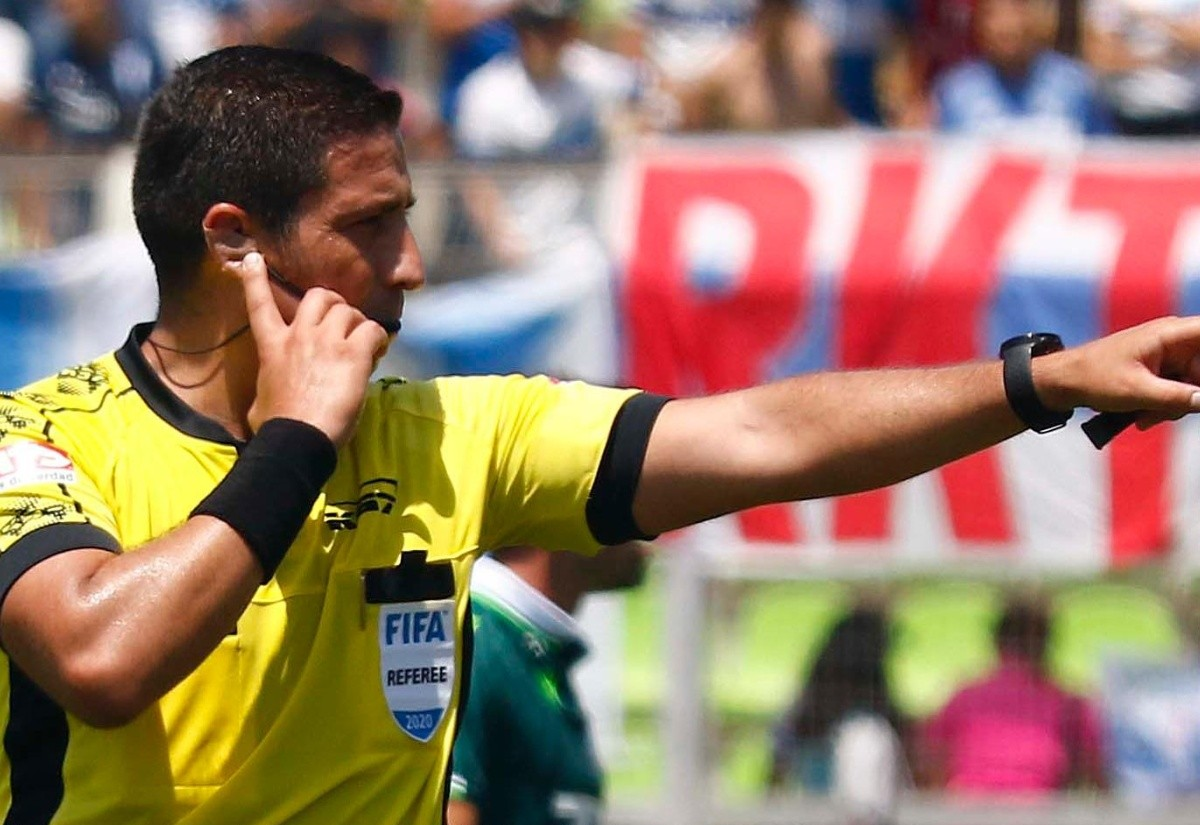 Revisa los árbitros de los duelos de la Franja por Copa Chile y Campeonato Femenino