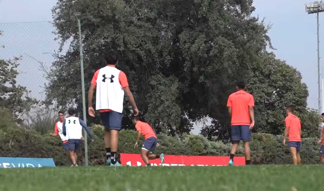 Movido viernes para la Franja que ya tendría casi definido su once ante Colo Colo